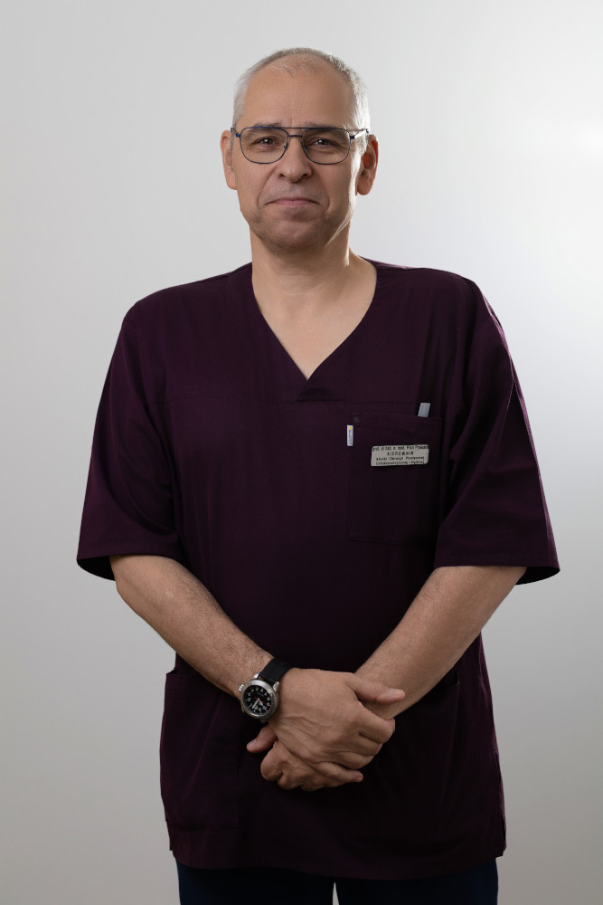 Kierujący Kliniką - prof. dr hab. n. med. Piotr Prowans zdjęcie w formacie jpg