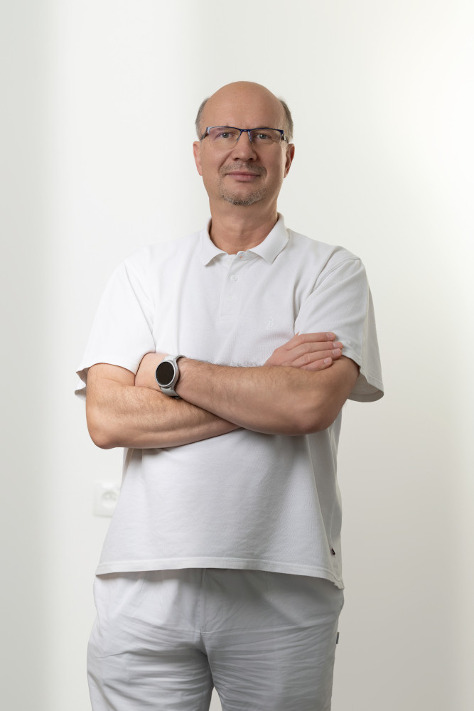 Zastępca Kierującego Kliniką Kliniki - dr n. med. Włodzimierz Bielewicz zdjęcie w formacie jpg