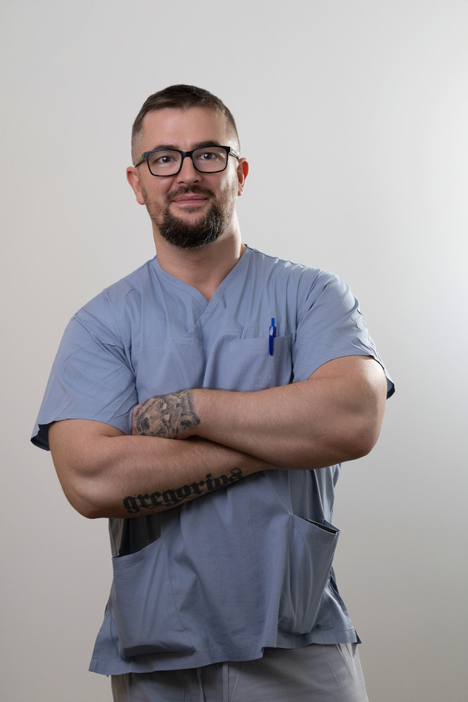 Ratownik medyczny - Grzegorz Drega zdjęcie w formacie jpg